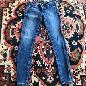 AG jeans super skinny ankle
